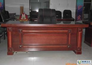 3000元低價特賣 實木老板桌的居家辦公優(yōu)選